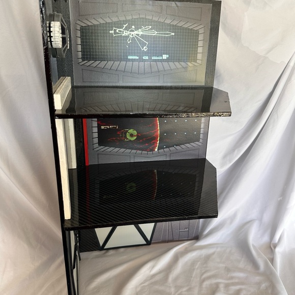 Star Wars Themed Action Figure Display Shelf - Picture 9 of 16